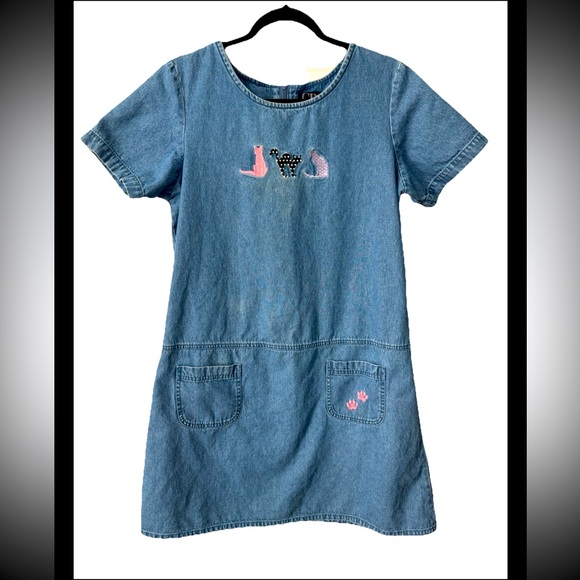 CB casual Dresses & Skirts - Vintage CB Casual Denim Woman Sz PL Embroidered Cats Pockets Casual Relaxed Fun